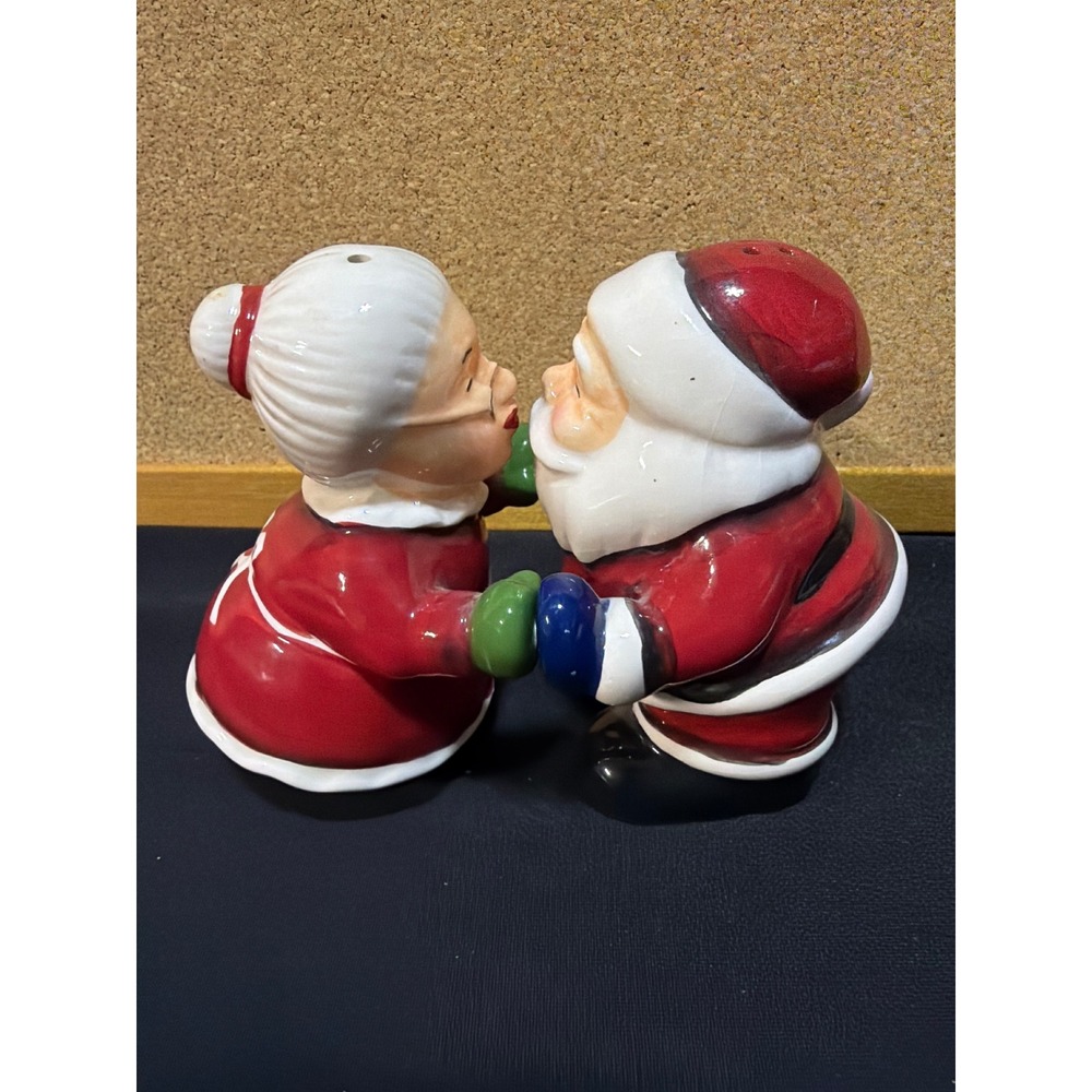 Vintage Magnetic Kissing Santa and Mrs Claus Salt and Pepper Shakers Set